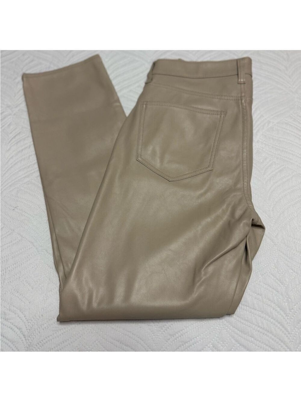 GAP Vintage Women’s Tan Faux Leather Pants. Size 6/28R - Picture 4 of 7